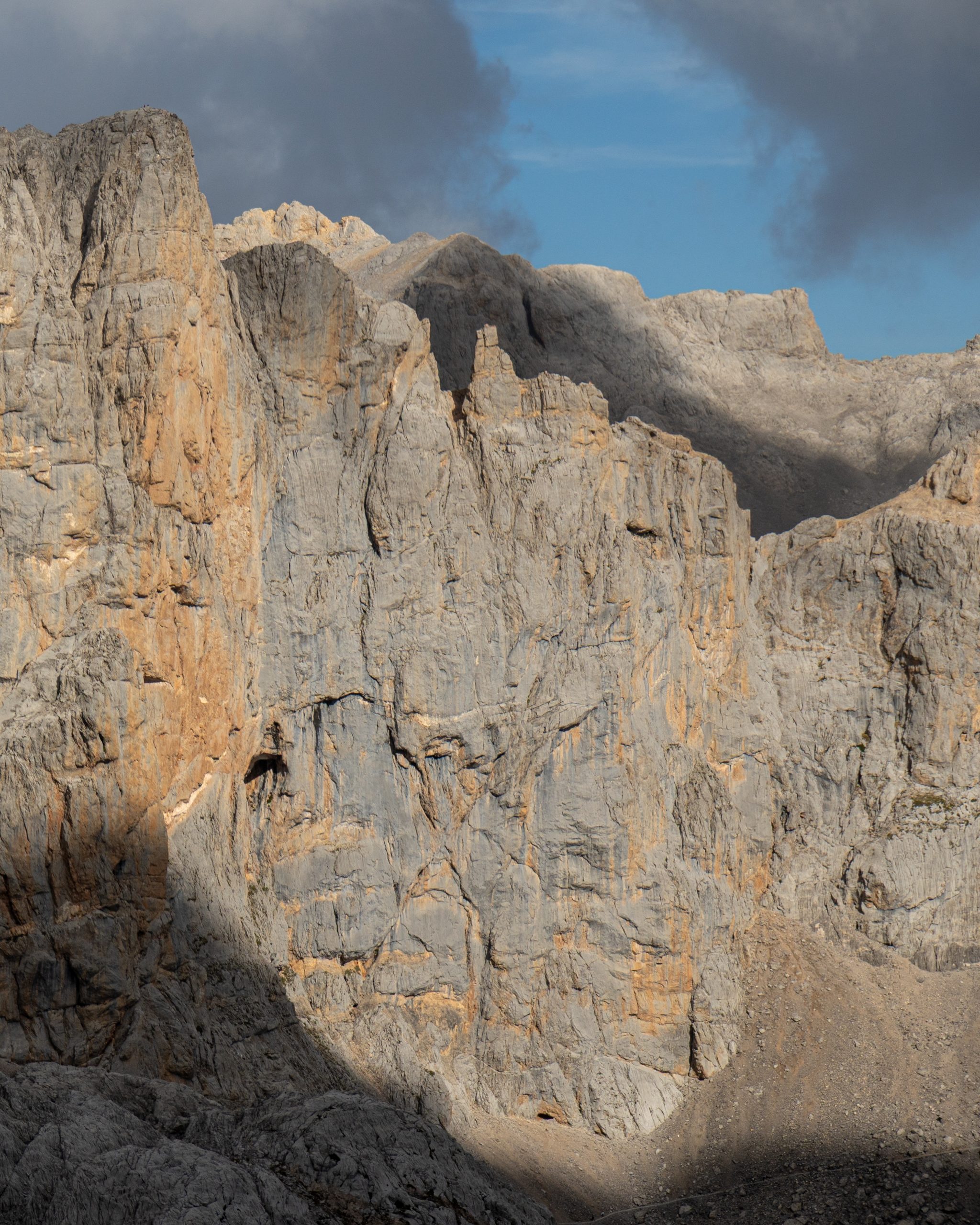 PC_03102025_184456 (02)